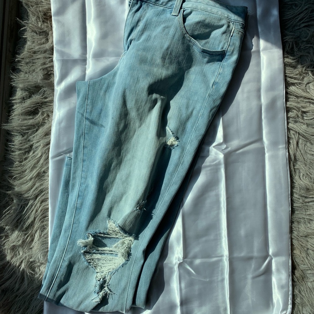 American Eagle ripped Jeggings
